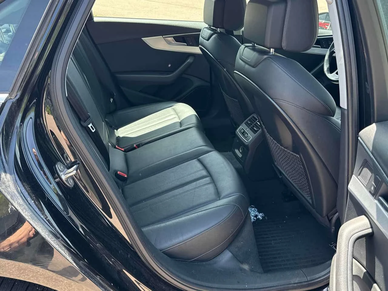 Audi A4 Technik /360/DIS/B&O/LED, снимка 13 - Автомобили и джипове - 54748416