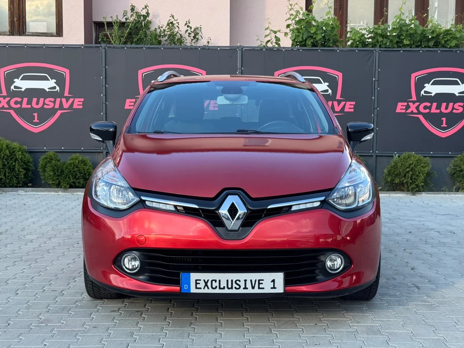 Renault Clio 1.5DCI AVTOMAT , снимка 8 - Автомобили и джипове - 54873344