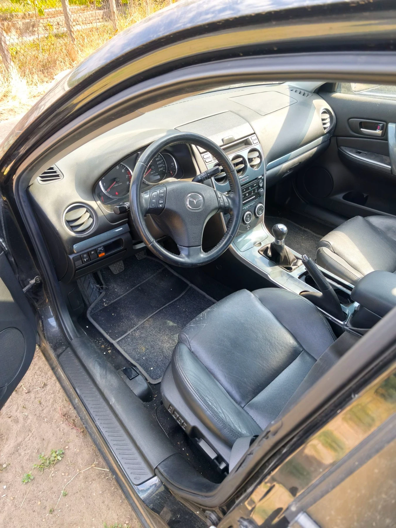 Mazda 6 2.0i , снимка 6 - Автомобили и джипове - 55823519