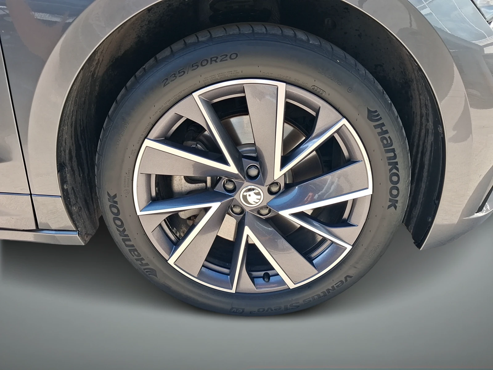 Skoda Enyaq  iV 80, 265 к.с., 4x4, Батерия 82 kW, снимка 7 - Автомобили и джипове - 55898179