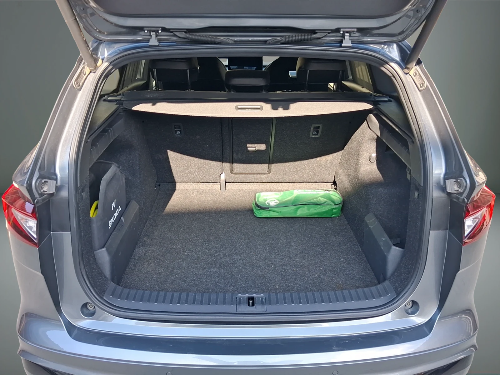 Skoda Enyaq  iV 80, 265 к.с., 4x4, Батерия 82 kW, снимка 13 - Автомобили и джипове - 55898179