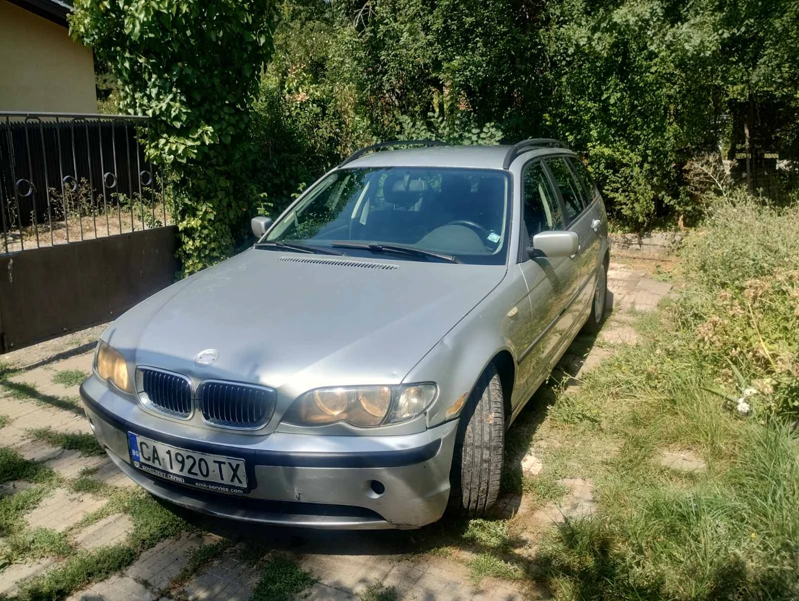 BMW 320