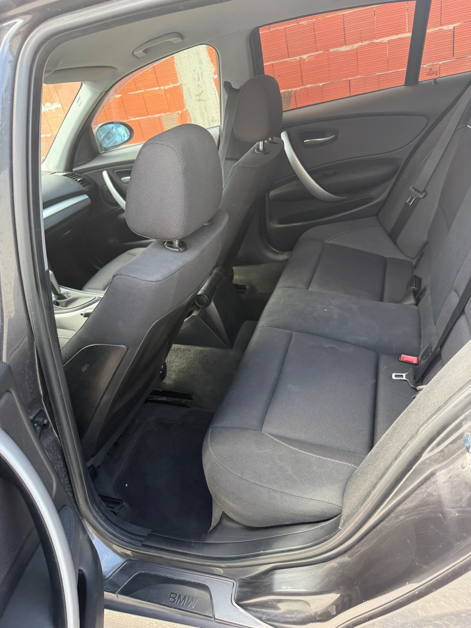 BMW 118, снимка 8 - Автомобили и джипове - 56110929