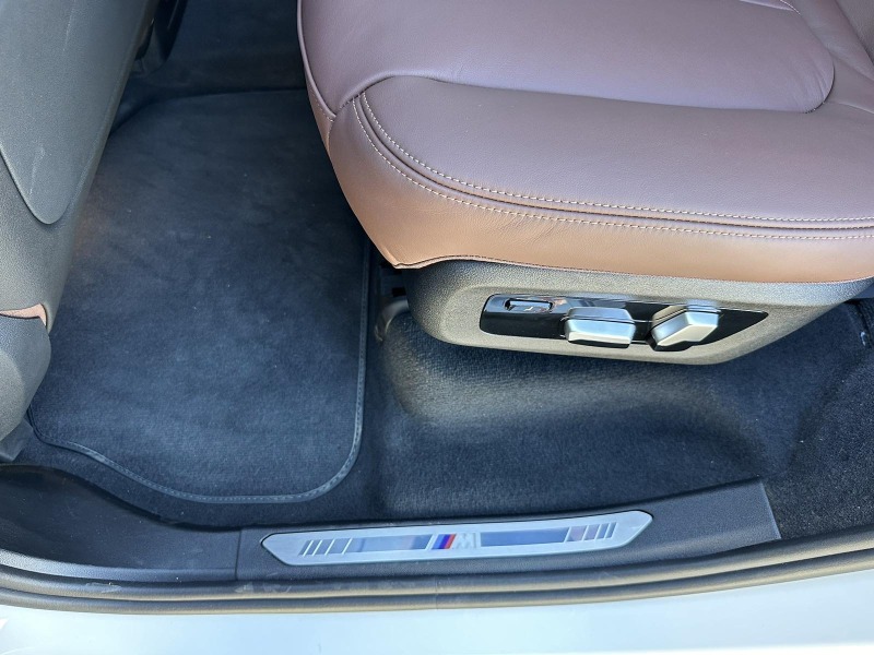 BMW X7 xDrive40d M SPORT ЦЕНА С ДДС, снимка 13 - Автомобили и джипове - 45383396