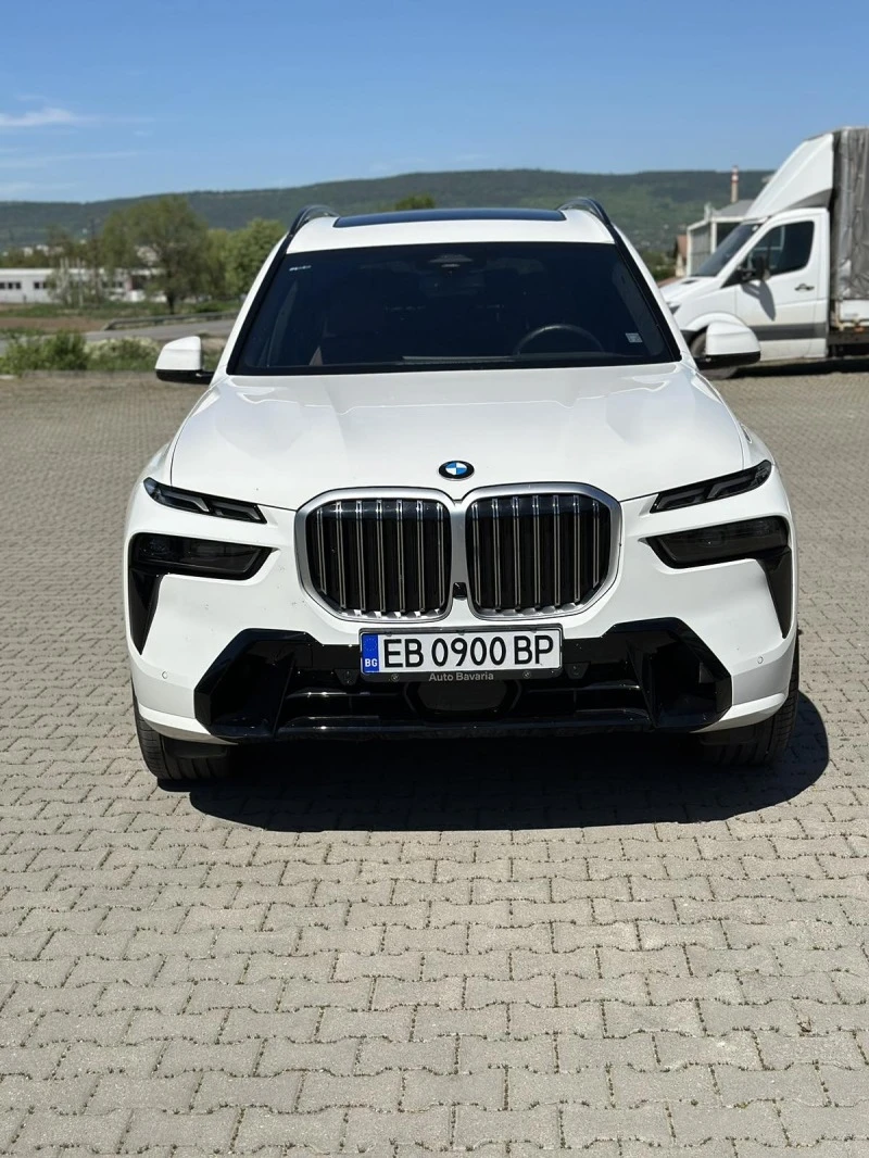 BMW X7 xDrive40d M SPORT ЦЕНА С ДДС, снимка 3 - Автомобили и джипове - 47082437