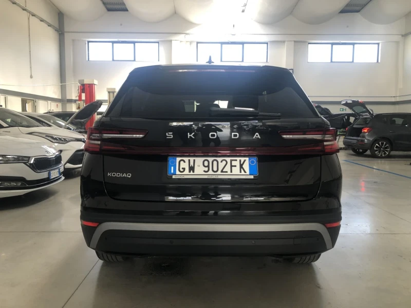 Skoda Kodiaq 1.5 Executive - Хибрид ЧИСТО НОВА , снимка 2 - Автомобили и джипове - 48762888