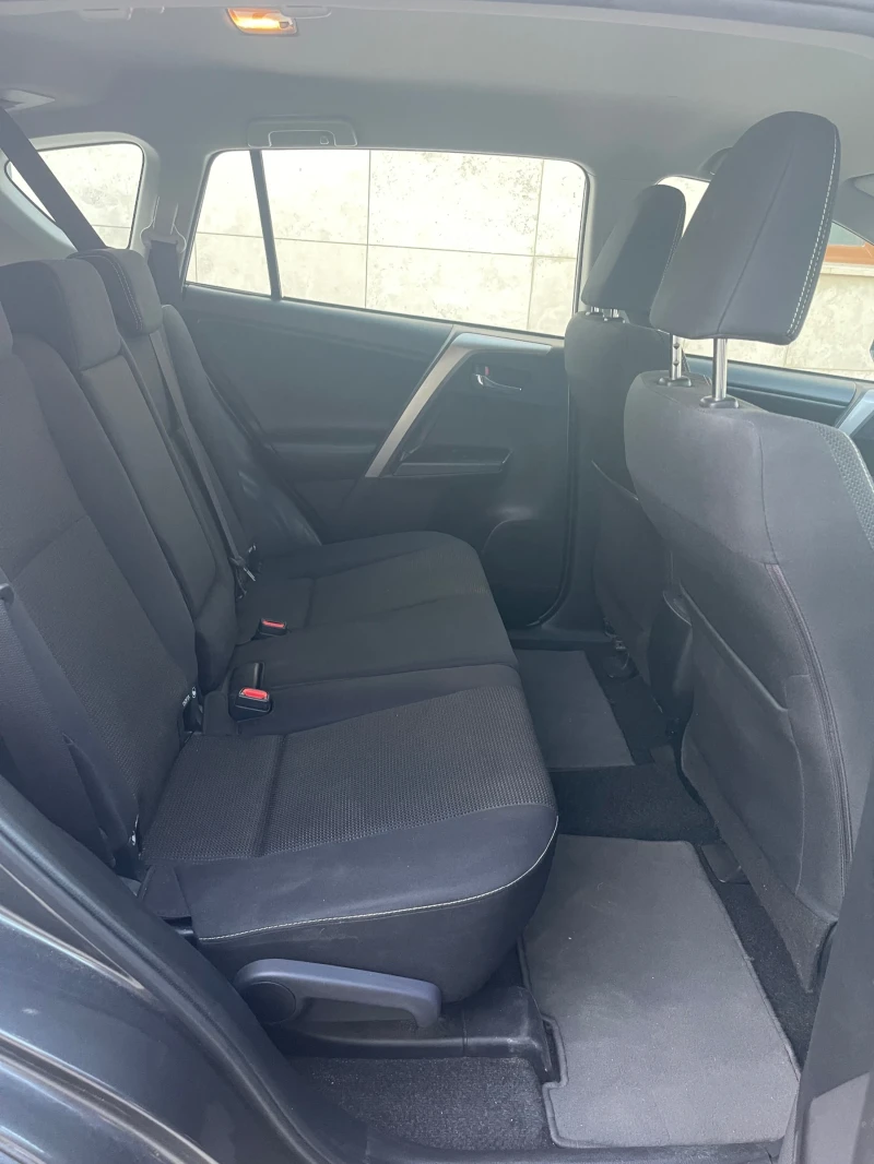 Toyota Rav4 2.0 , снимка 8 - Автомобили и джипове - 52317078