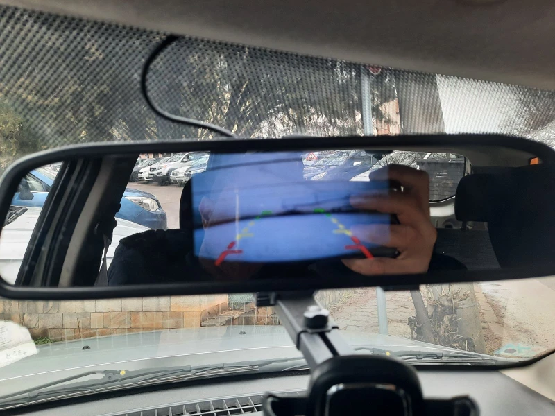 Dacia Duster бензин/газ, снимка 10 - Автомобили и джипове - 53374242