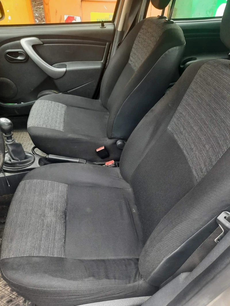 Dacia Duster бензин/газ, снимка 8 - Автомобили и джипове - 53374242