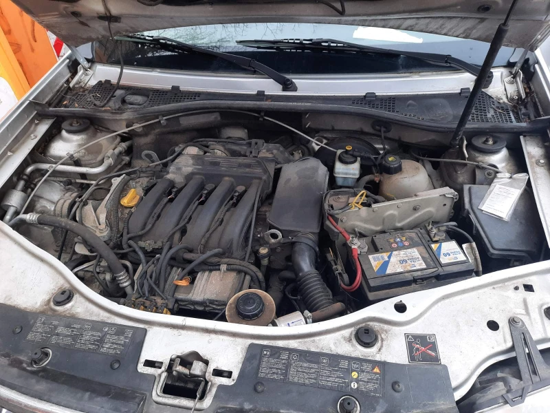 Dacia Duster бензин/газ, снимка 15 - Автомобили и джипове - 53374242