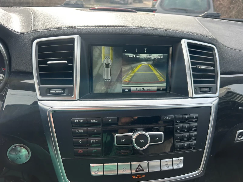 Mercedes-Benz GL 350 AMG ПАКЕТ* ДИЗЕЛ* Дистроник* 360 КАМЕРА* СЕРВИЗ* *, снимка 17 - Автомобили и джипове - 53413349