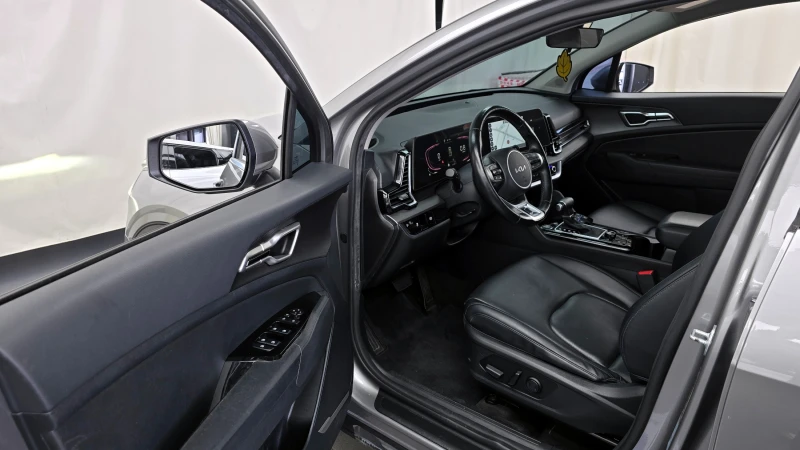 Kia Sportage 2.0CRDI/4x4/Пълна сервизна !!!, снимка 5 - Автомобили и джипове - 53417466