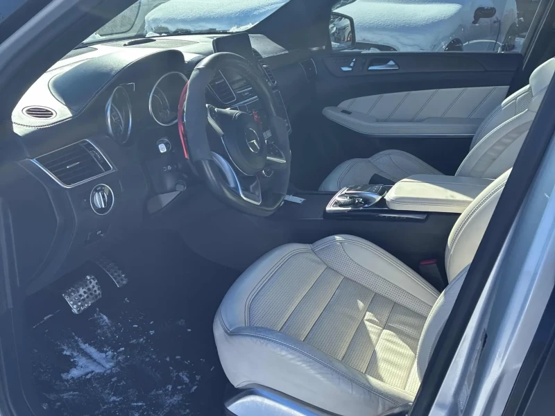 Mercedes-Benz GLS 63 AMG /DIS/360/PANO/NAVI/, снимка 6 - Автомобили и джипове - 53493229