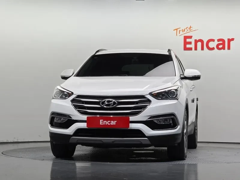 Hyundai Santa fe 2.0 CRDi 4WD - САМО 30% АВАНС, снимка 3 - Автомобили и джипове - 56021689