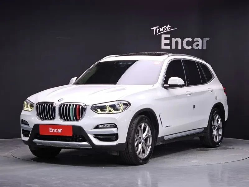 BMW X3 20D xDrive/ PANO/ ПАМЕТ/ HEAD UP/ НАДУВАНЕ