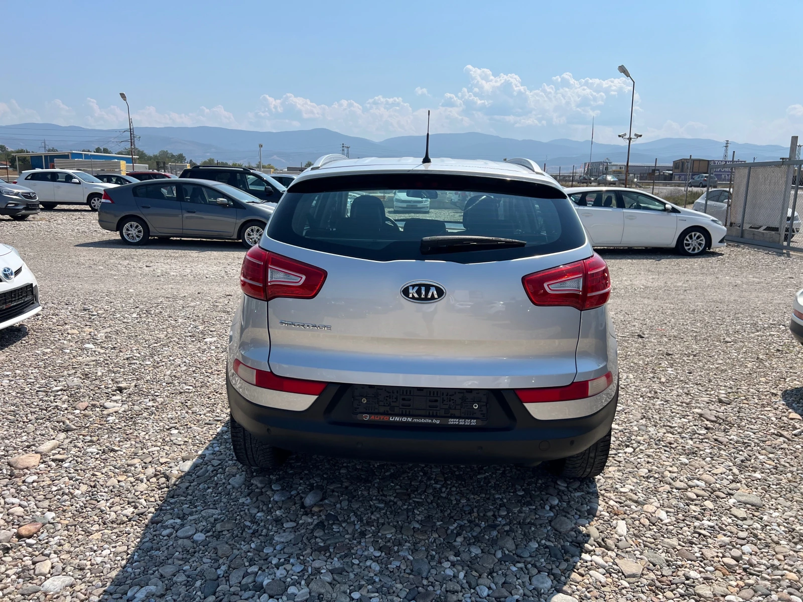 Kia Sportage 2.0 I(КАТО НОВА) - изображение 6