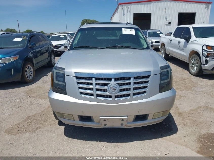 Cadillac Escalade 6.2L V-8 VVT, 403HP All Wheel Drive | Mobile.bg   4