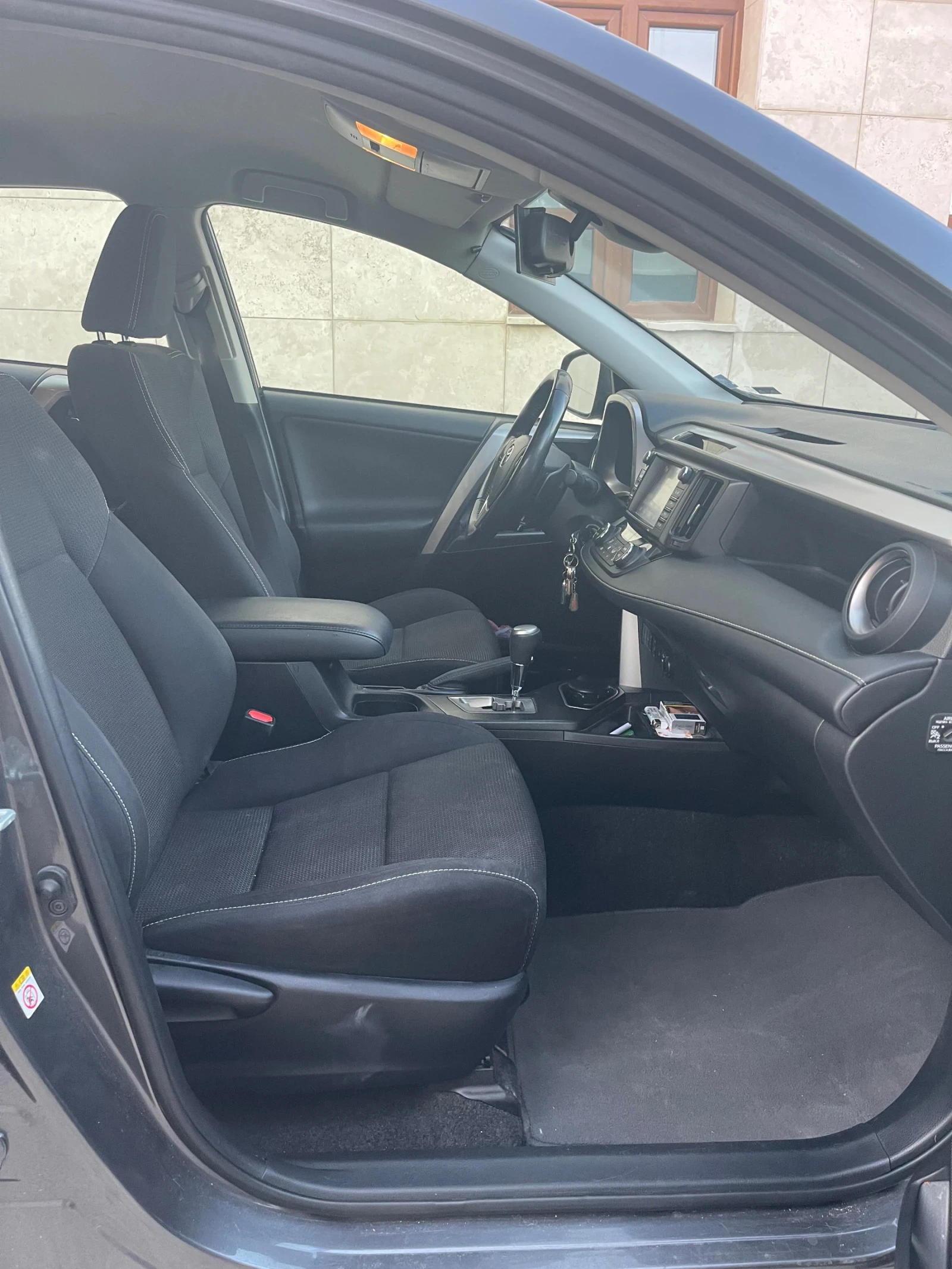 Toyota Rav4 2.0  - изображение 7