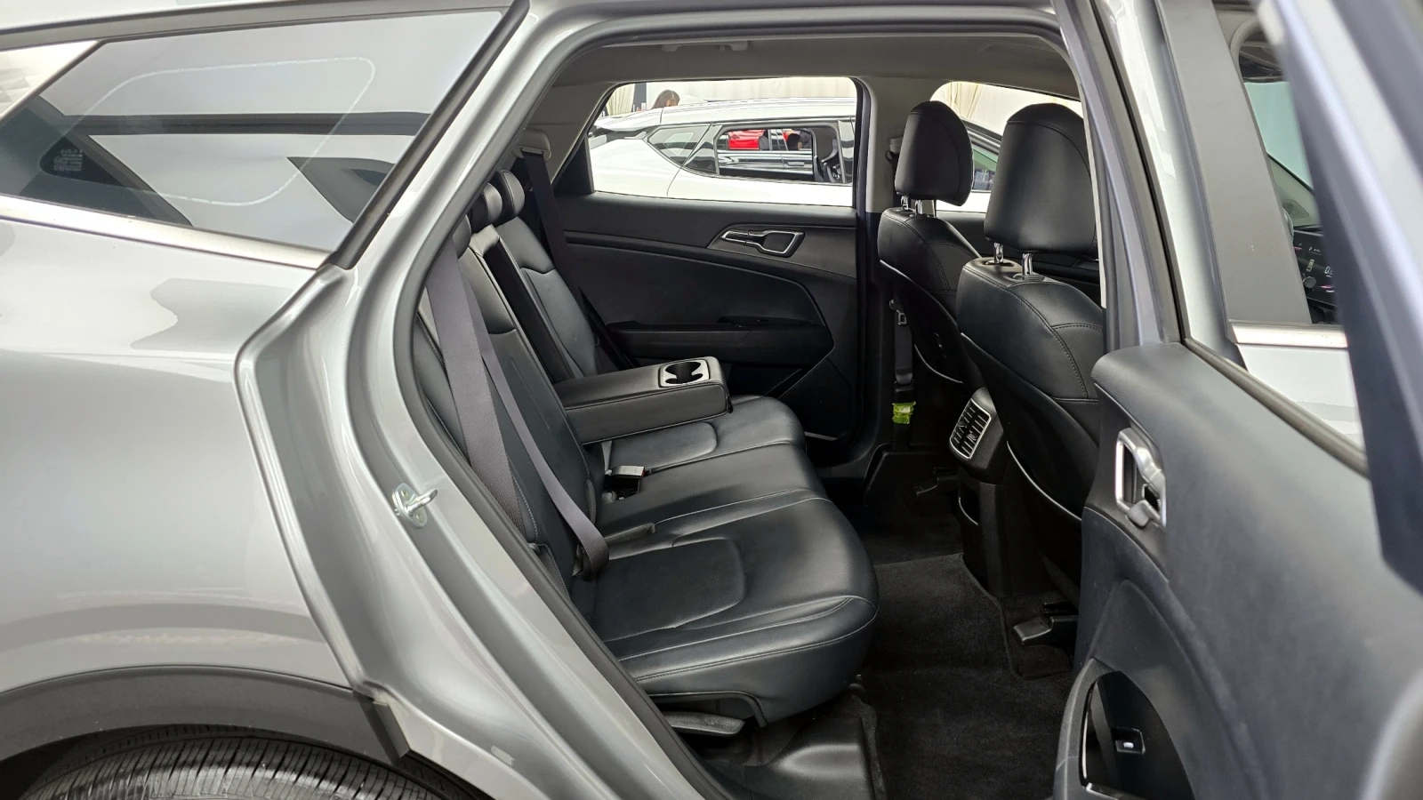 Kia Sportage 2.0CRDI/4x4/Пълна сервизна !!! - изображение 9