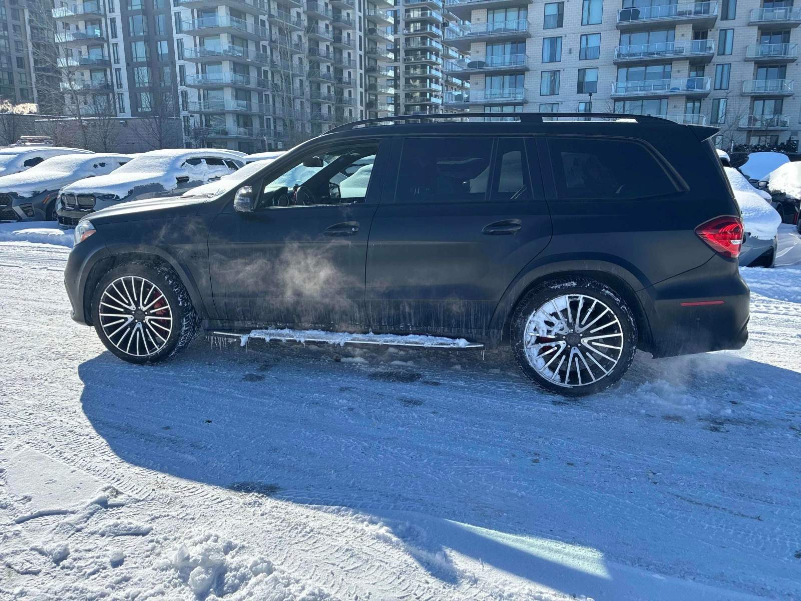 Mercedes-Benz GLS 63 AMG /DIS/360/PANO/NAVI/ - изображение 4