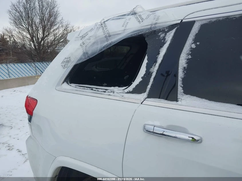 Jeep Grand cherokee 5.7l Overland, снимка 6 - Автомобили и джипове - 54049661