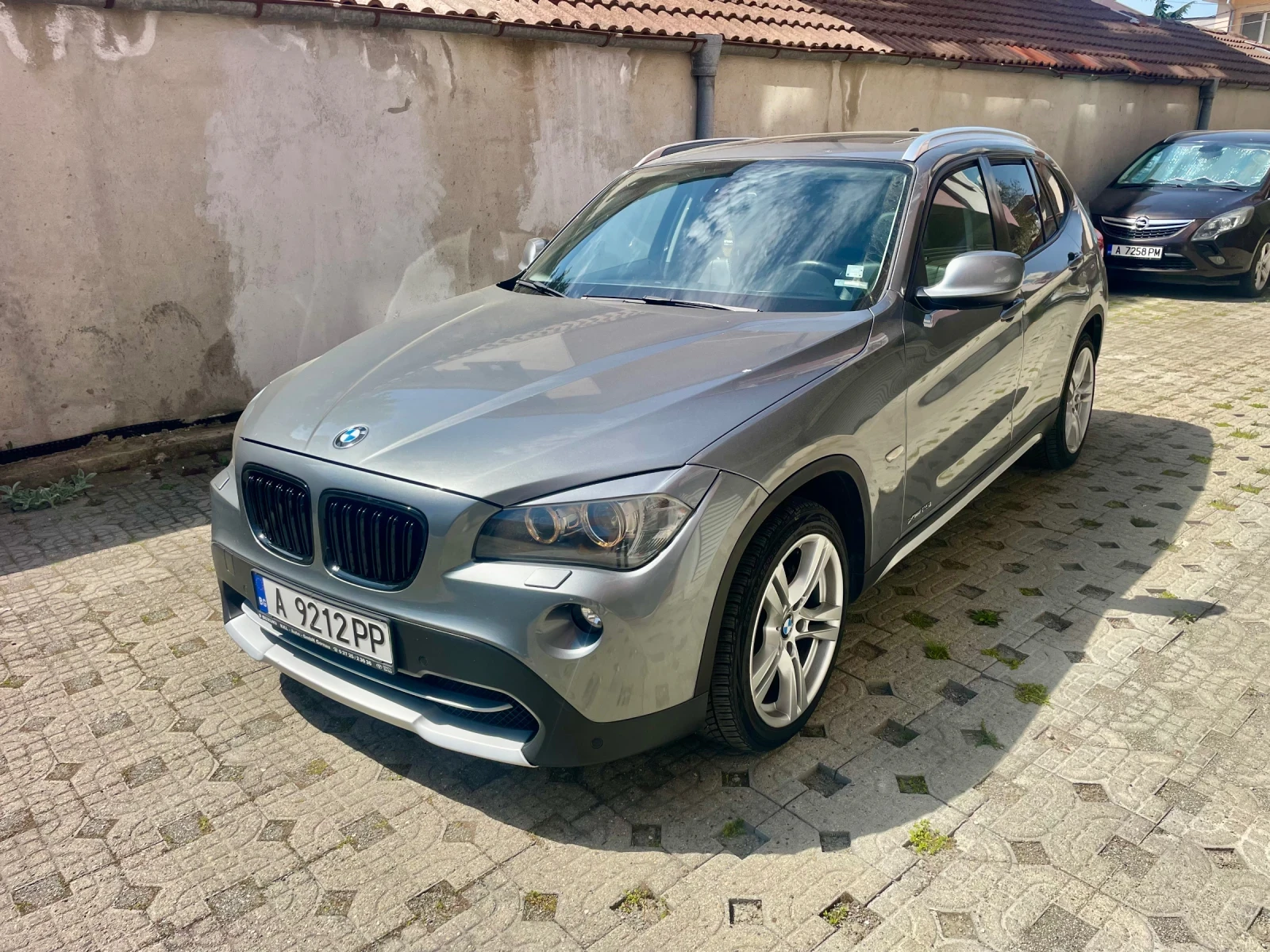 BMW X1 3.0 бензин