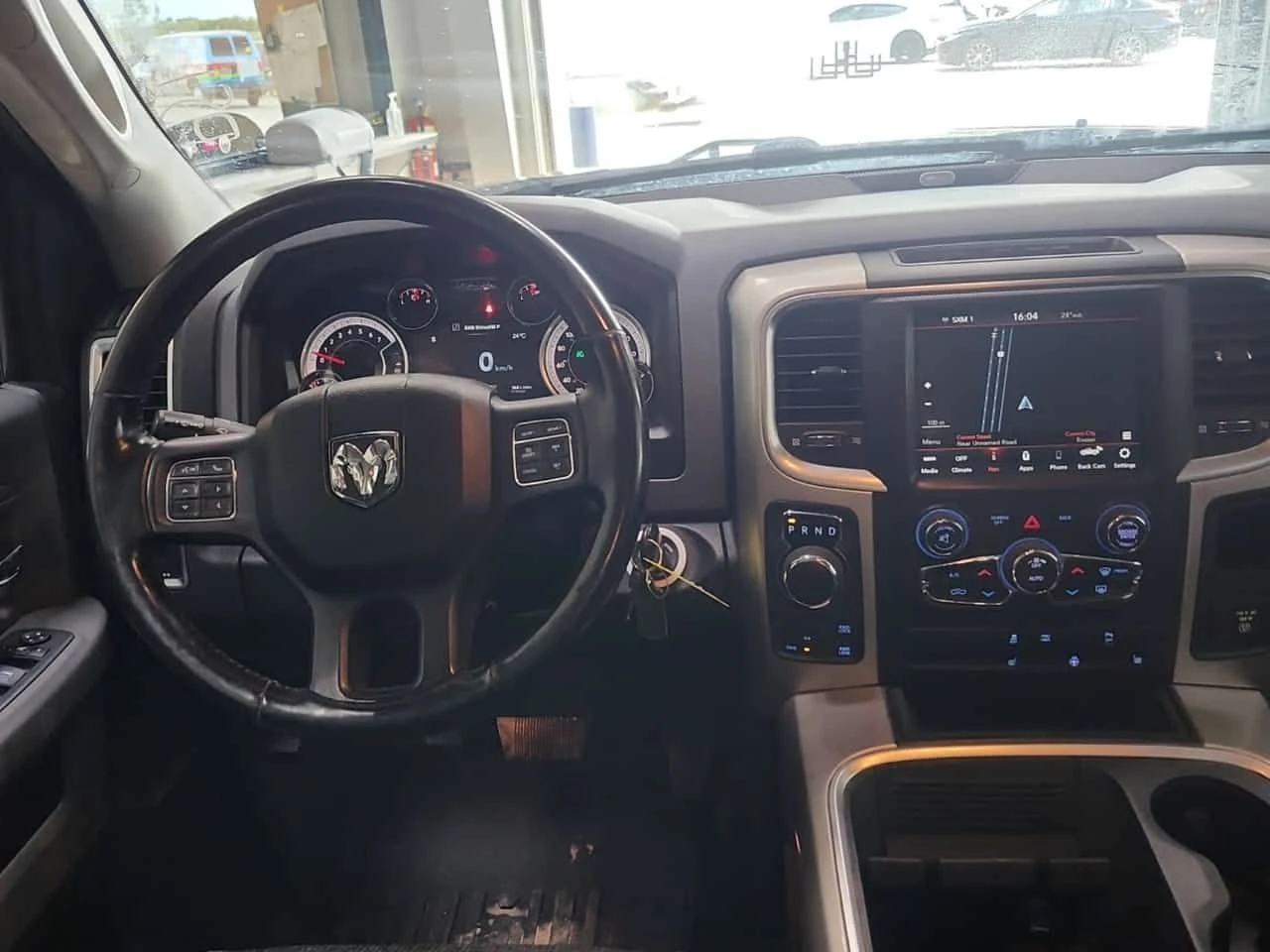 Dodge RAM 1500 * WARLOCK CREW CAB SHORT BED * CARFAX * ЦЕНА ДО БГ, снимка 12 - Автомобили и джипове - 54961563
