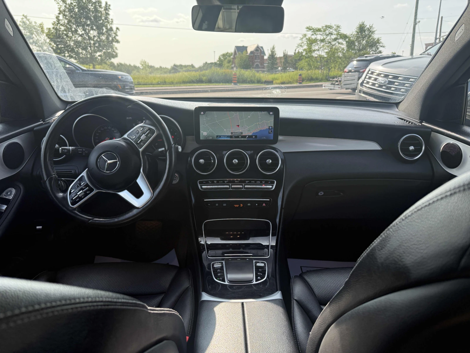 Mercedes-Benz GLC 300 ПРОГНОЗНА ЦЕНА до БГ, снимка 9 - Автомобили и джипове - 55666885