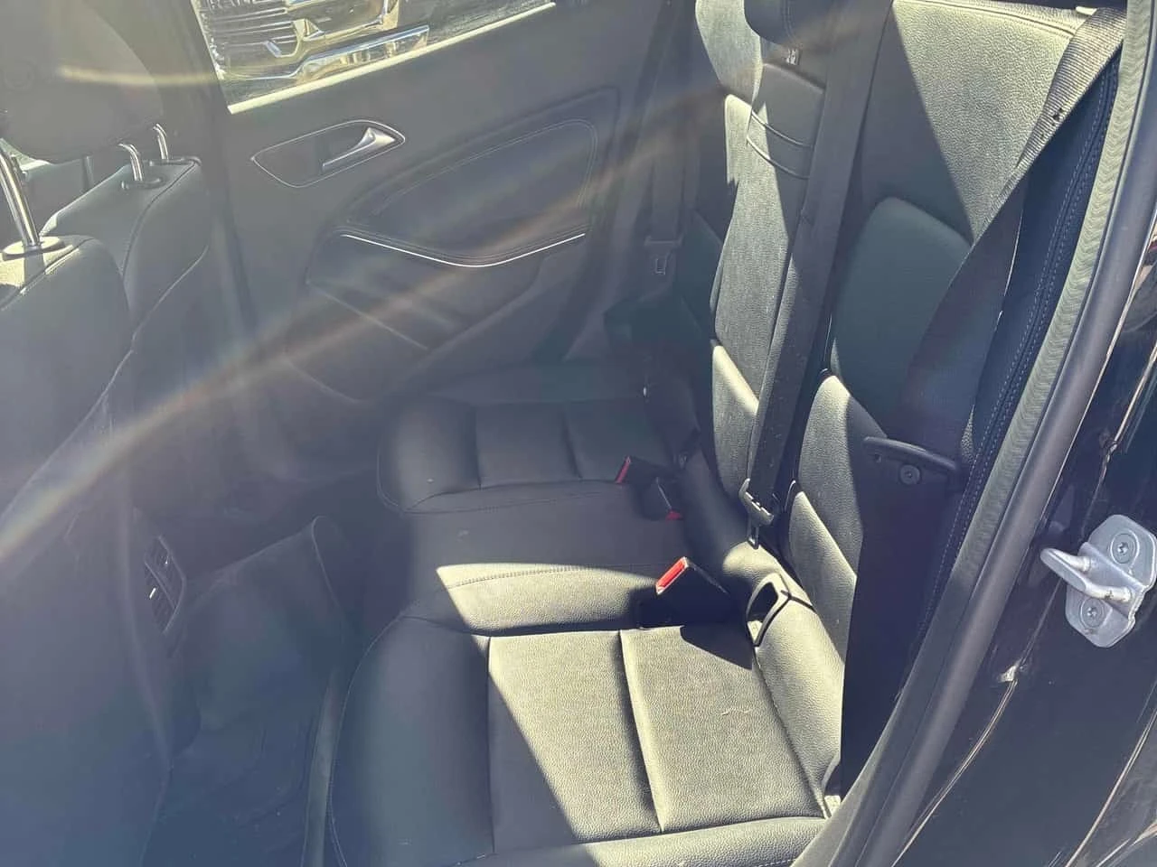 Mercedes-Benz GLA 250 4MATIC | CARFAX | ��������������� | Mobile.bg � ����������� 14