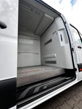 Mercedes-Benz Sprinter 317 хладилен за лекарства топ състояние , снимка 13
