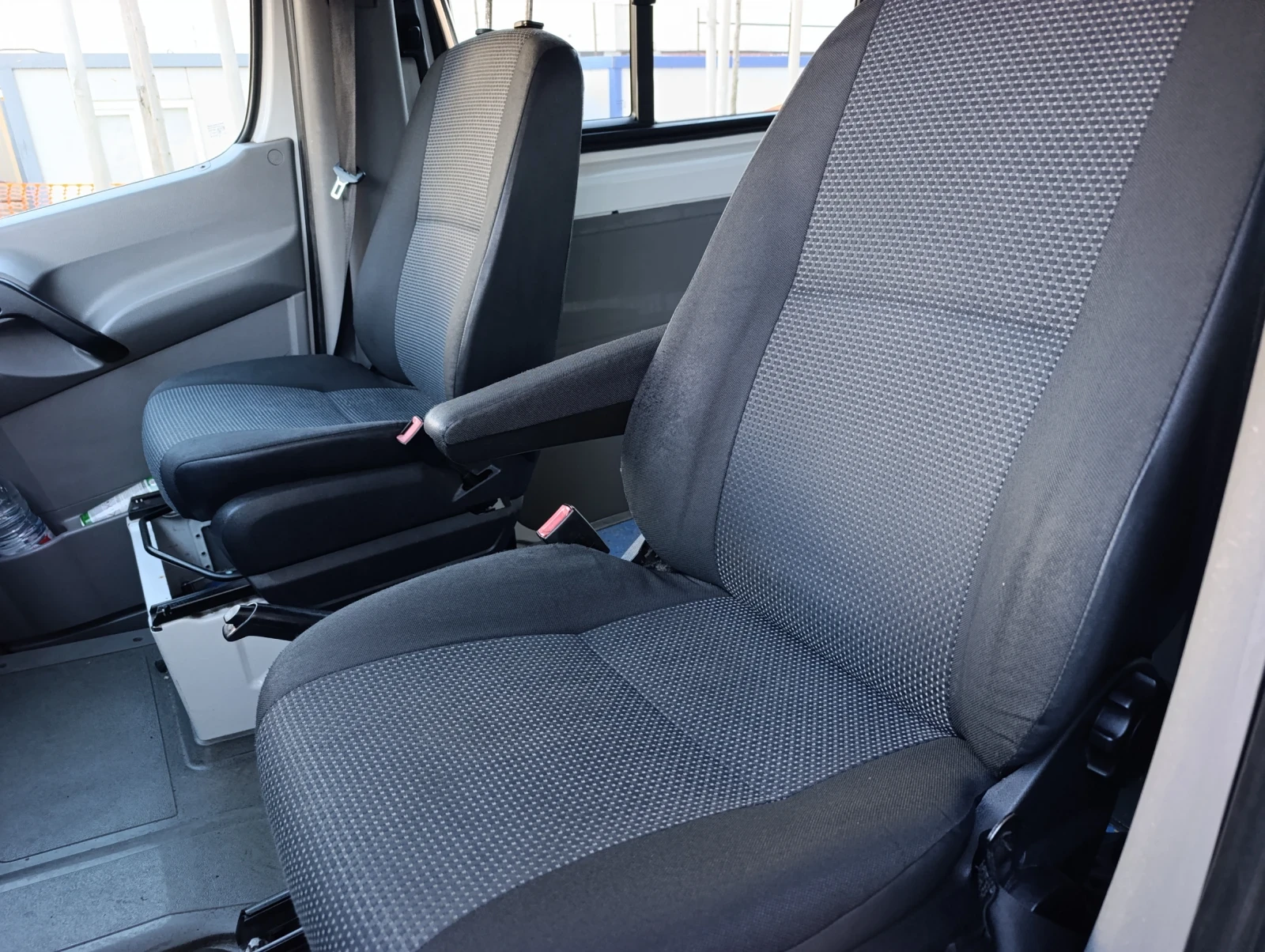 Mercedes-Benz Sprinter 313  - изображение 8