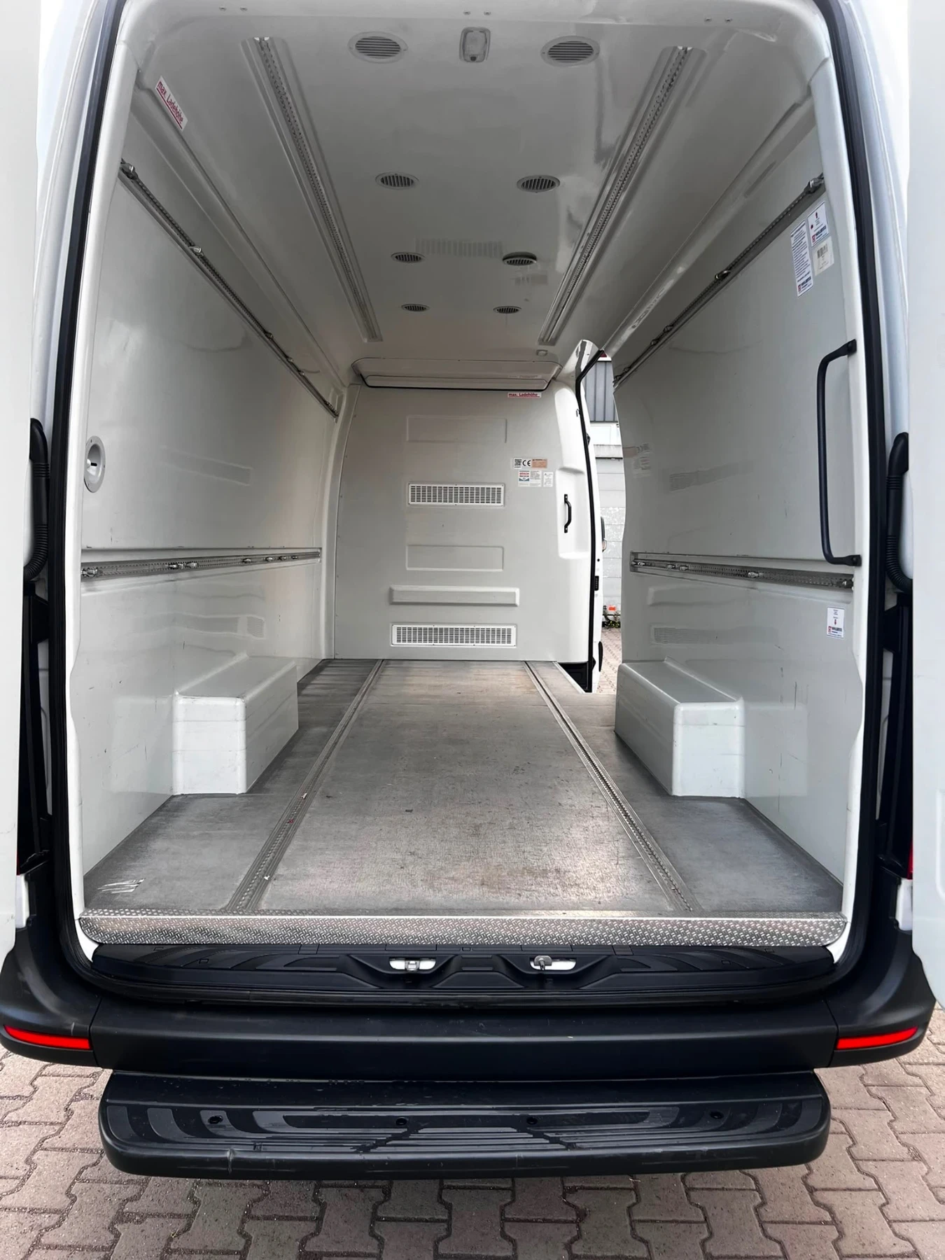 Mercedes-Benz Sprinter 317 хладилен за лекарства топ състояние , снимка 16 - Бусове и автобуси - 55270863