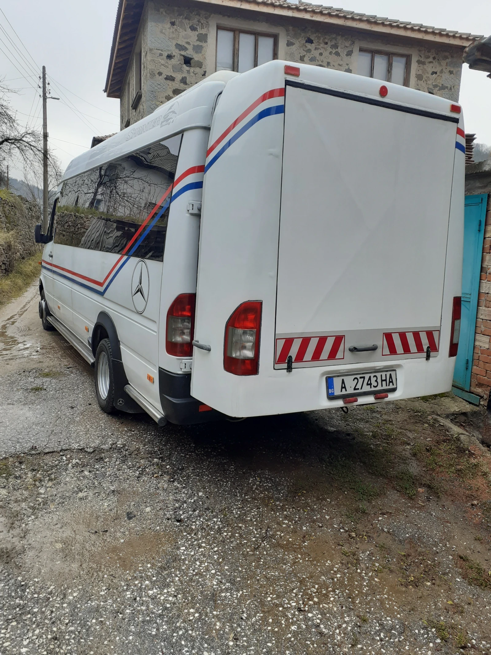 Mercedes-Benz 413 2.2, снимка 2 - Бусове и автобуси - 55791114