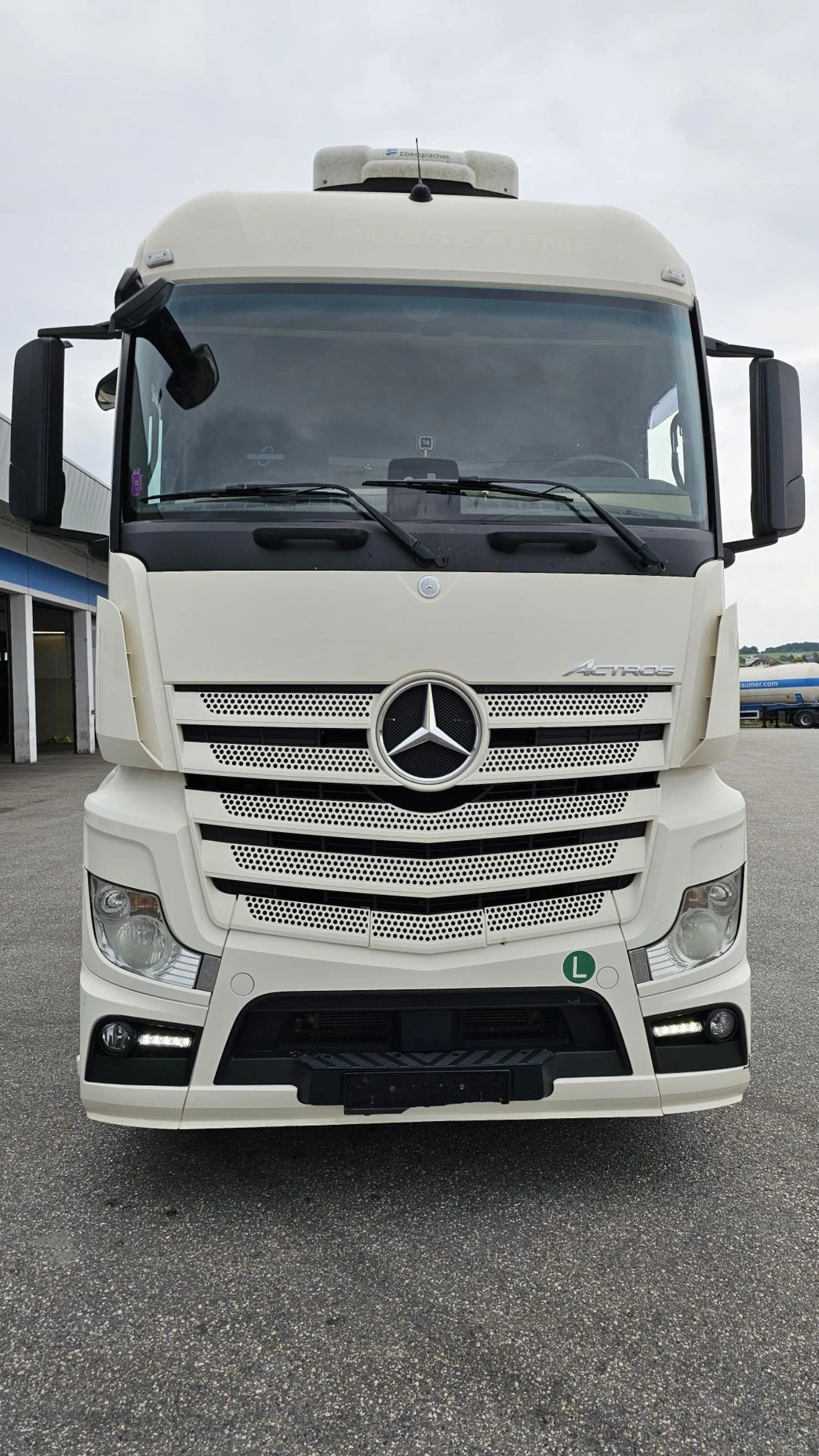 Mercedes-Benz Actros 18 46 EURO 6 - изображение 6