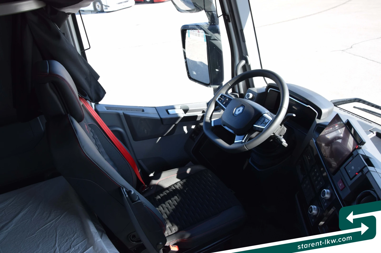 Renault T SZM26135, снимка 12 - Камиони - 55643912