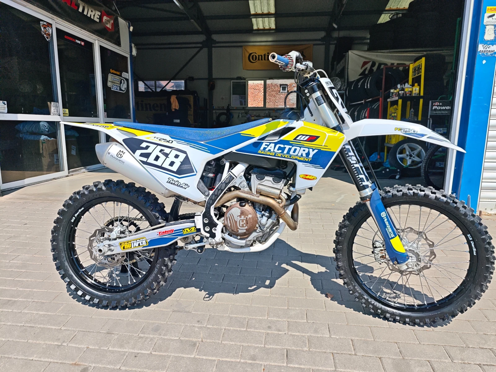 Husqvarna 250