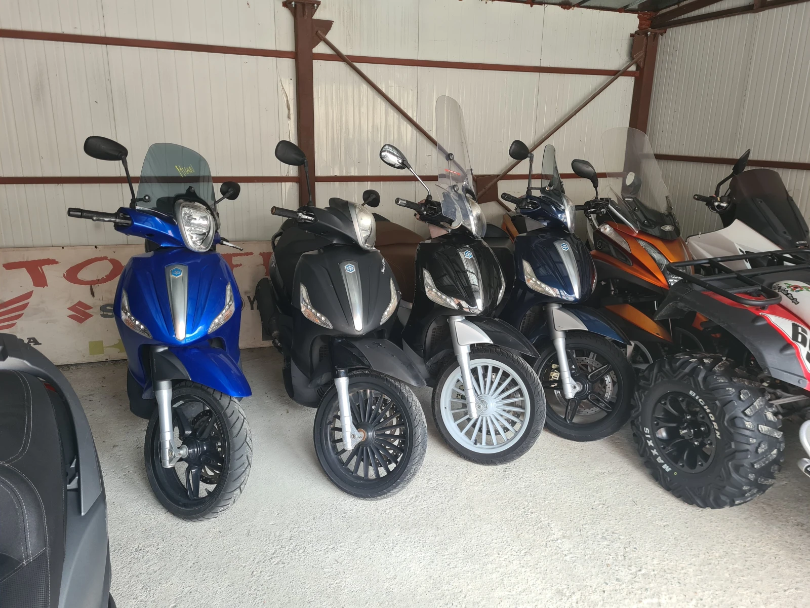 Yamaha X-max 300i ABS/TCS, снимка 10 - Мотоциклети и мототехника - 55619446