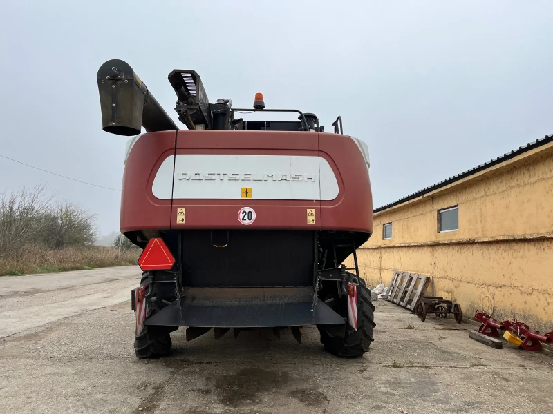 Комбайн Rostselmash Acros 595 plus , снимка 3 - Селскостопанска техника - 52569333