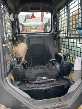 Мини челни товарачи Bobcat Т 770, снимка 3