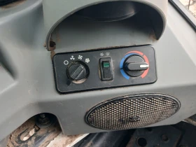 Мини челни товарачи Bobcat Т 770, снимка 13