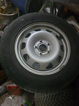 ����� �� �������� �� ���� � ������ 215/65R16