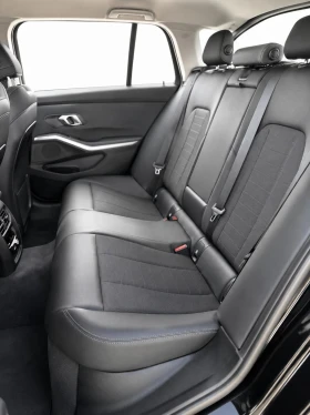 BMW 318 2.0d Sport (в гаранция до 02.2027г), снимка 8