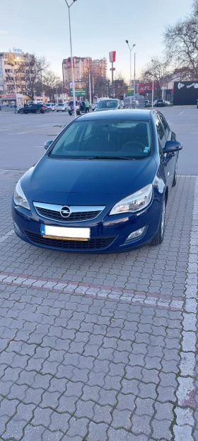 Opel Astra, снимка 1
