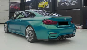 BMW M4 Competition Heritage Edition 1/750, снимка 2
