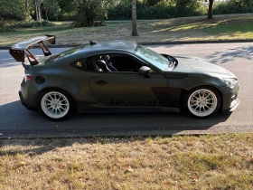 Subaru BRZ  Sport tech * CARFAX * БЕЗ ПЪРВОНАЧАЛНА ВНОСКА, снимка 3