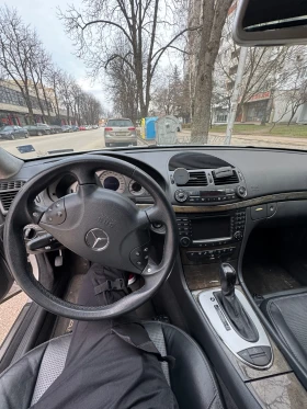 Mercedes-Benz E 55 AMG E 55 AMG, снимка 8