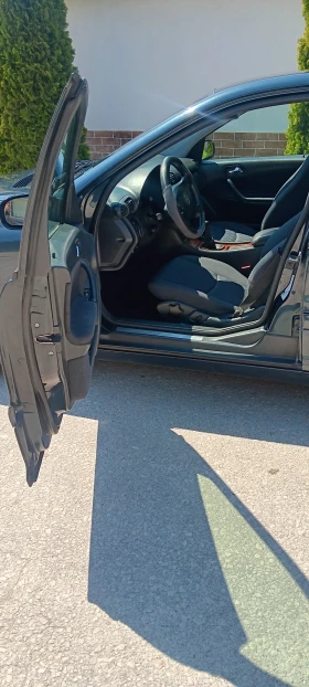 Mercedes-Benz C 200 - 3000 € / 5867.49 лв. - 70940692 8