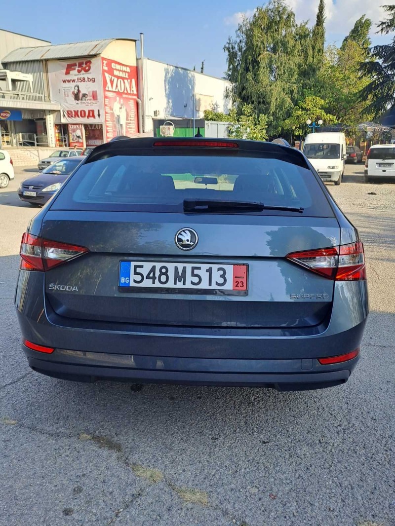 Skoda Superb Регистриран , снимка 7 - Автомобили и джипове - 43794148