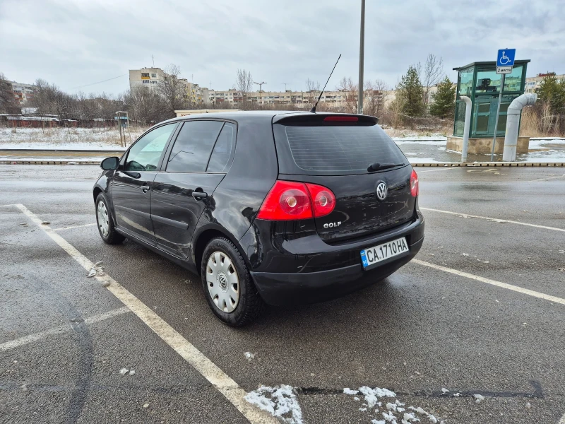 VW Golf, снимка 4 - Автомобили и джипове - 48465731