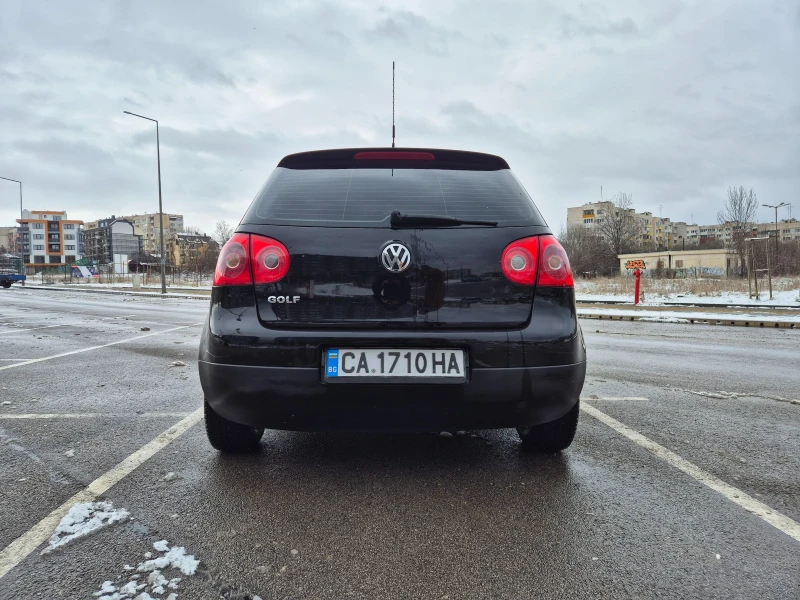 VW Golf, снимка 5 - Автомобили и джипове - 48465731